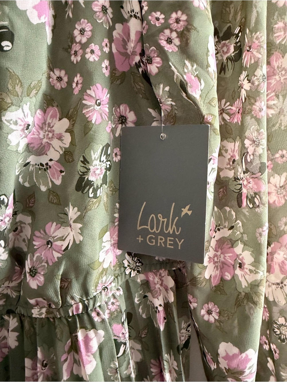 Lark + Grey Olive Green Floral Long-Sleeve Pleated Midi Dress - Picture 4 of 4